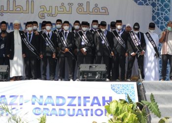 Pondok Pesantren Darul Aman Gombara Makassar Tamatkan 146 Santri dan Wisuda 33 Hafidz Hafidzah