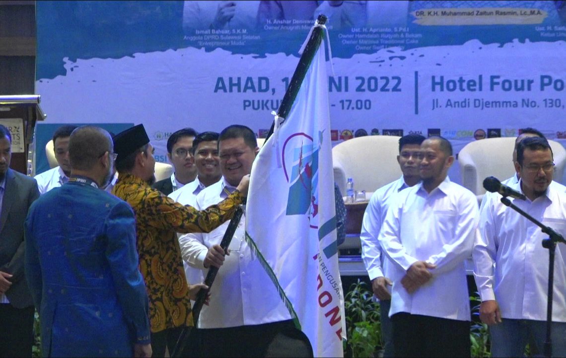 Membangun Kemandirian Ekonomi Ummat, Pengurus Baru Ikatan Pengusaha Wahdah Islamiyah Resmi Dikukuhkan Periode 2022-2026