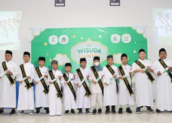 PAUD dan Kuttab Markaz Imam Malik Gelar Wisuda Santri Angkatan Pertama