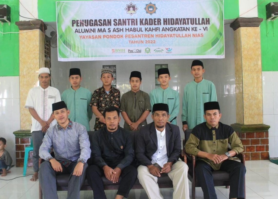 20 Santri Alumni Pesantren Hidayatullah Nias Jalani Tugas Dakwah di Daerah Pedalaman