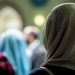 Tren Wanita Bergaya Rambut Pendek