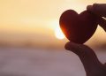 Ungkapan Cinta: Sedih dan Tangis Kasih Sayang