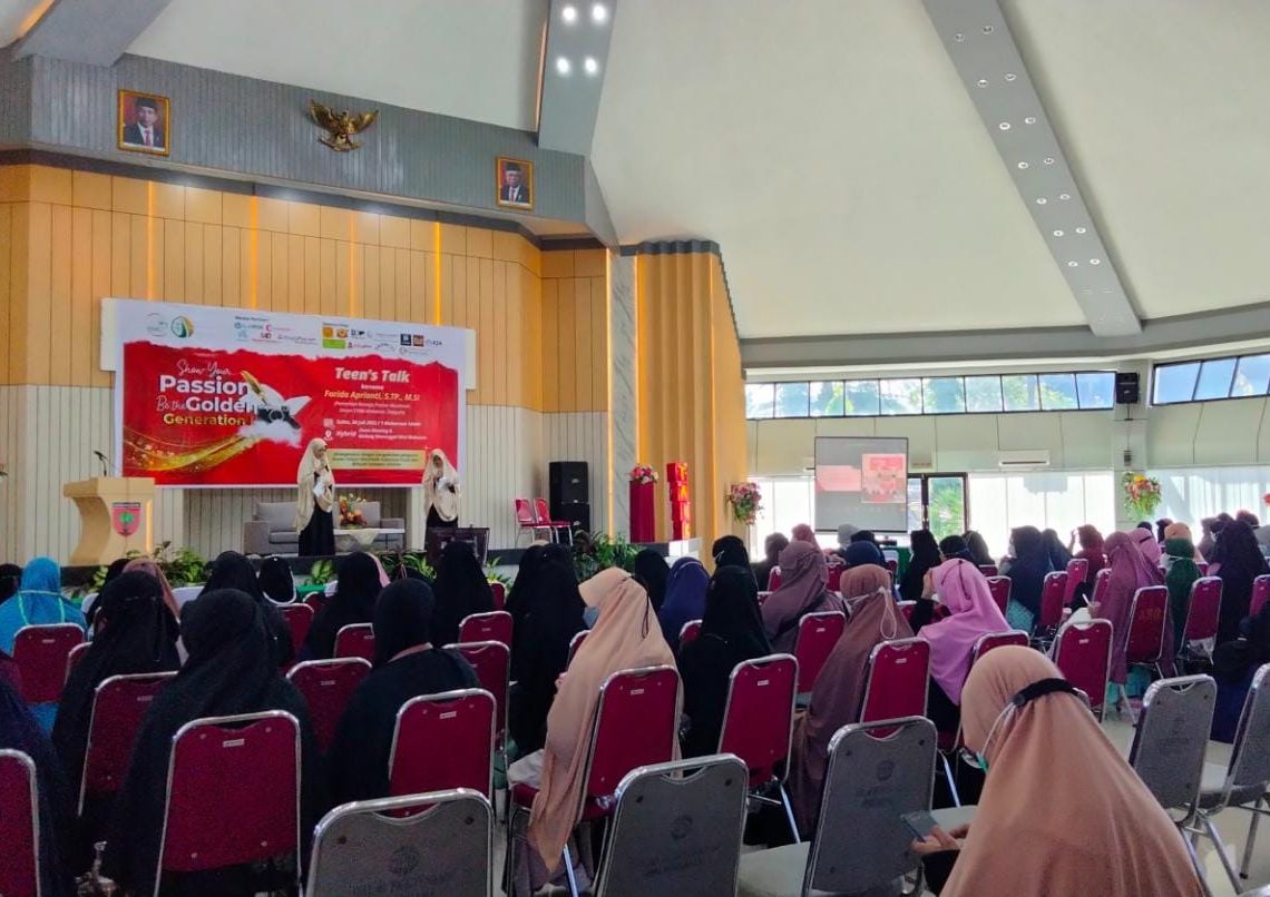 Teen’s Talk IPMI: Dosen STIBA Makassar Sampaikan Cara Melejitkan Potensi dan Prestasi bagi Muslimah