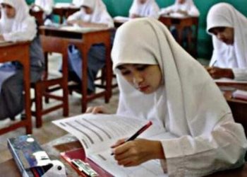 Pemuda Dewan Da’wah Islamiyah Indonesia: Wajar Guru Mengingatkan Siswi Muslimah Mengenakan Jilbab