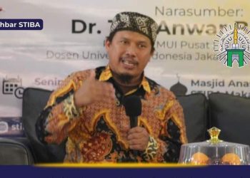 Ustaz Tiar Anwar Bachtiar Bahas Sejarah Piagam Jakarta dan Kebangsaan di Kuliah Perdana STIBA Makassar