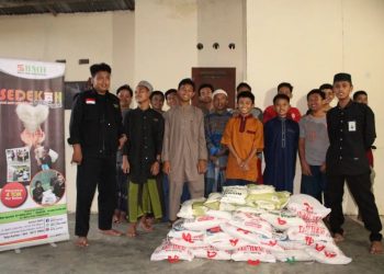 Laznas BMH Kirim Bantuan Beras untuk Mahasantri Sekolah Dai