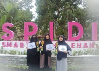 Murid SMPIT Nurul Fikri Makassar Sabet Juara Tahfizul Qur’an di Aqsha Competition