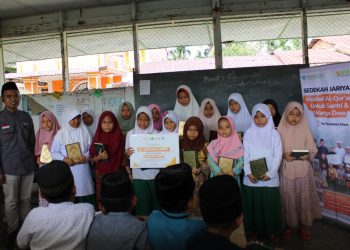 Peduli Pendidikan Anak Desa, BMH Sumut Salurkan Sarana Sekolah dan Mushaf Qur’an Baru