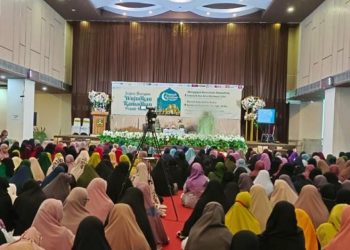 Siap Wujudkan Ramadhan Penuh Berkah, Ribuan Peserta Padati Daurah Ramadhan Muslimah Wahdah Makassar