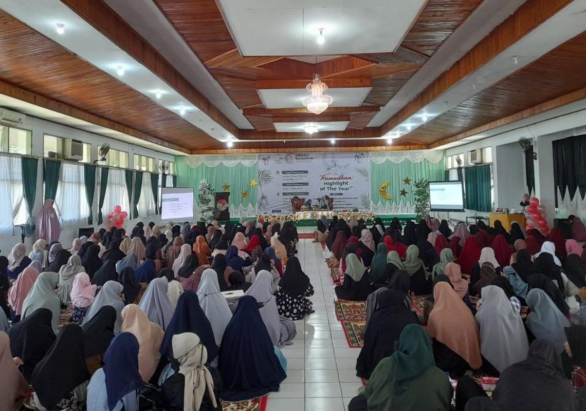 Webinar Multimedia Wahdah Islamiyah: Begini Cara Mengatasi Kecanduan Gadget Pada Anak