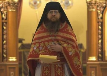 Pendeta Katolik Timur Terkemuka AS Hilarion Heagy Masuk Islam