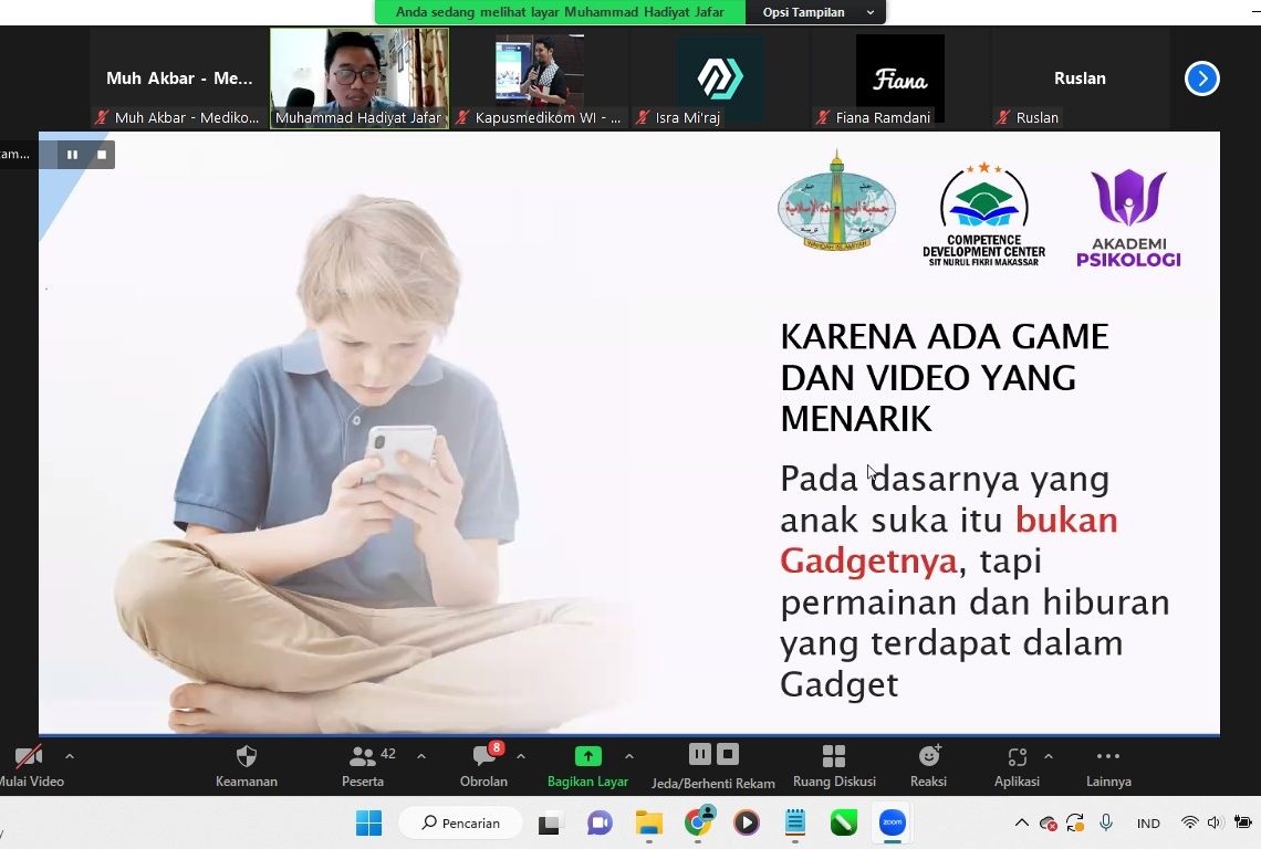 Webinar Multimedia Wahdah Islamiyah: Begini Cara Mengatasi Kecanduan Gadget Pada Anak