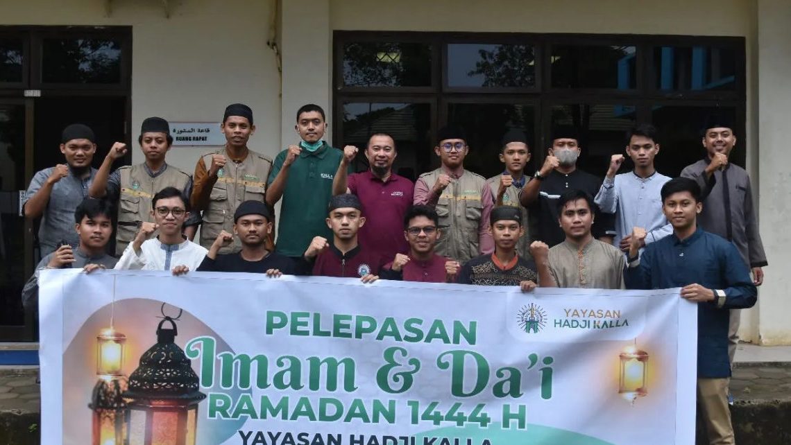Kerja Sama STIBA Makassar dan Yayasan Hadji Kalla Tebar 15 Dai Muda ke Empat Provinsi