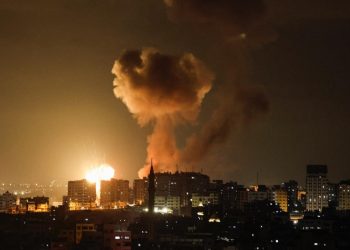 Israel Luncurkan Serangan Udara di Gaza, Pejuang Membalas