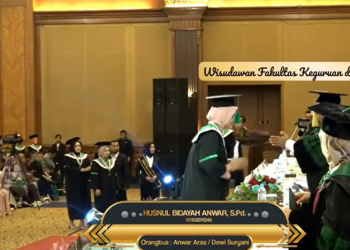 Hafidzah Raih Predikat Cumlaude di Dua Kampus UIKA Bogor dan LIPIA Jakarta