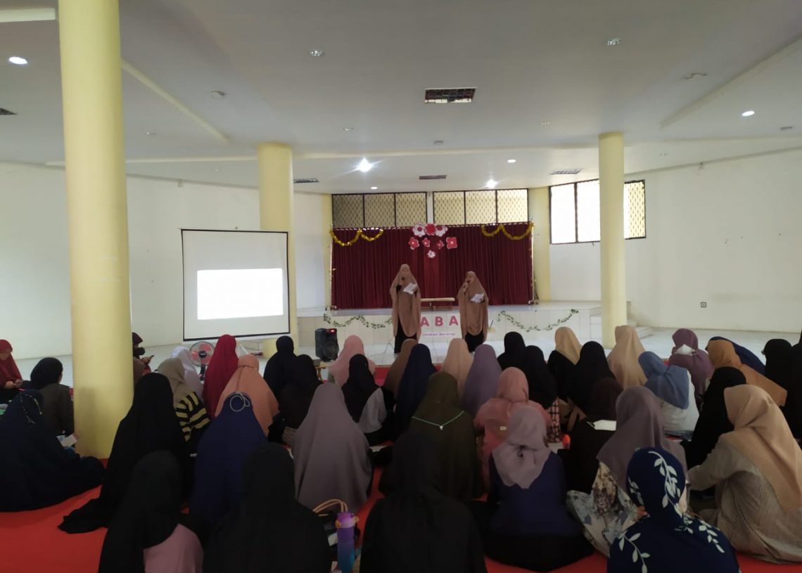 Kuliah Perdana STIBA Makassar Tekankan Pentingnya Pendidikan Karakter Bagi Mahasiswa
