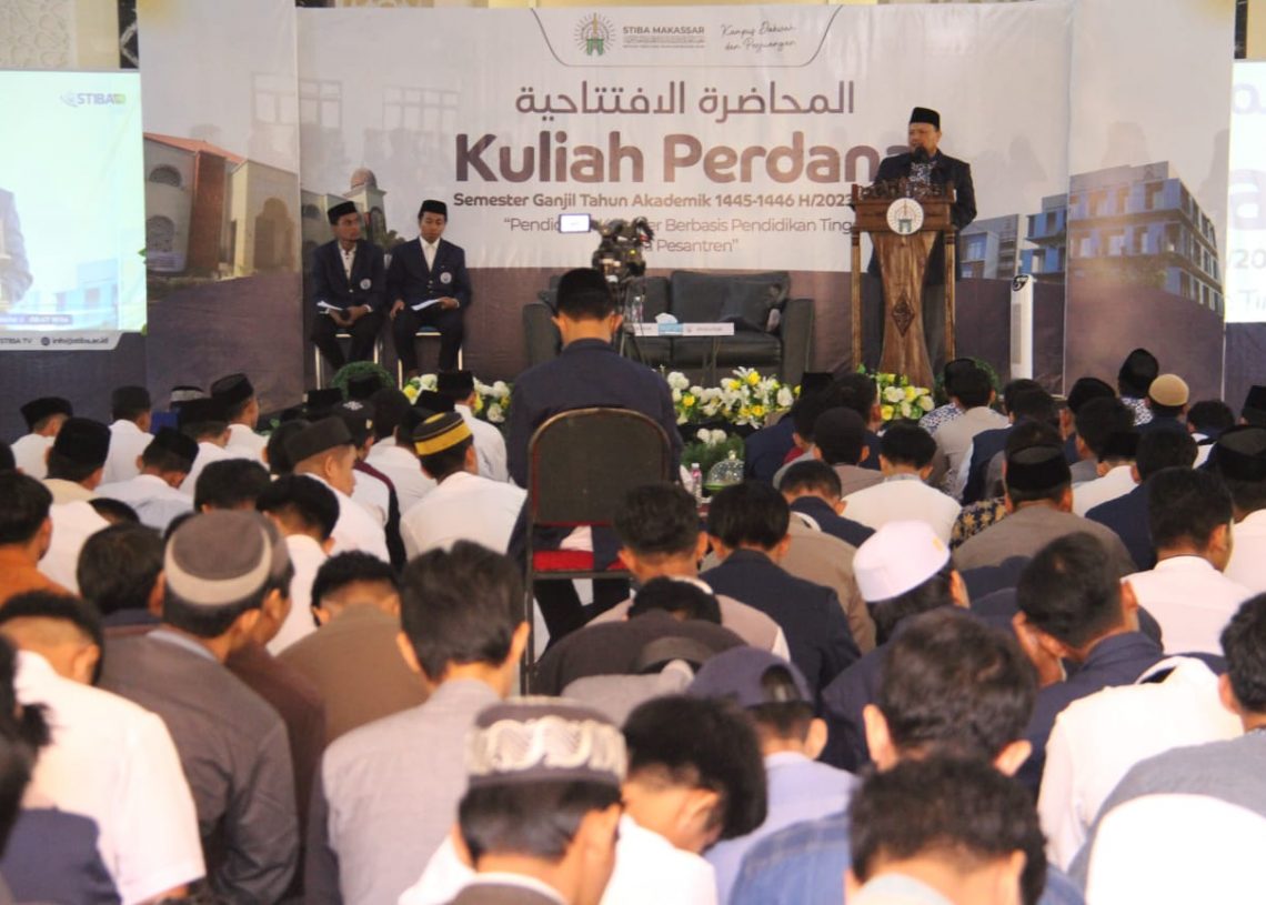Kuliah Perdana STIBA Makassar Tekankan Pentingnya Pendidikan Karakter Bagi Mahasiswa