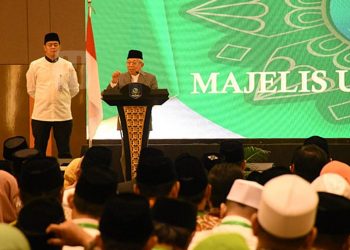 Mushida dan Laznas BMH Rayakan Solidaritas Hijab Sedunia di Kota Semarang dengan Berbagi Ribuan Hijab
