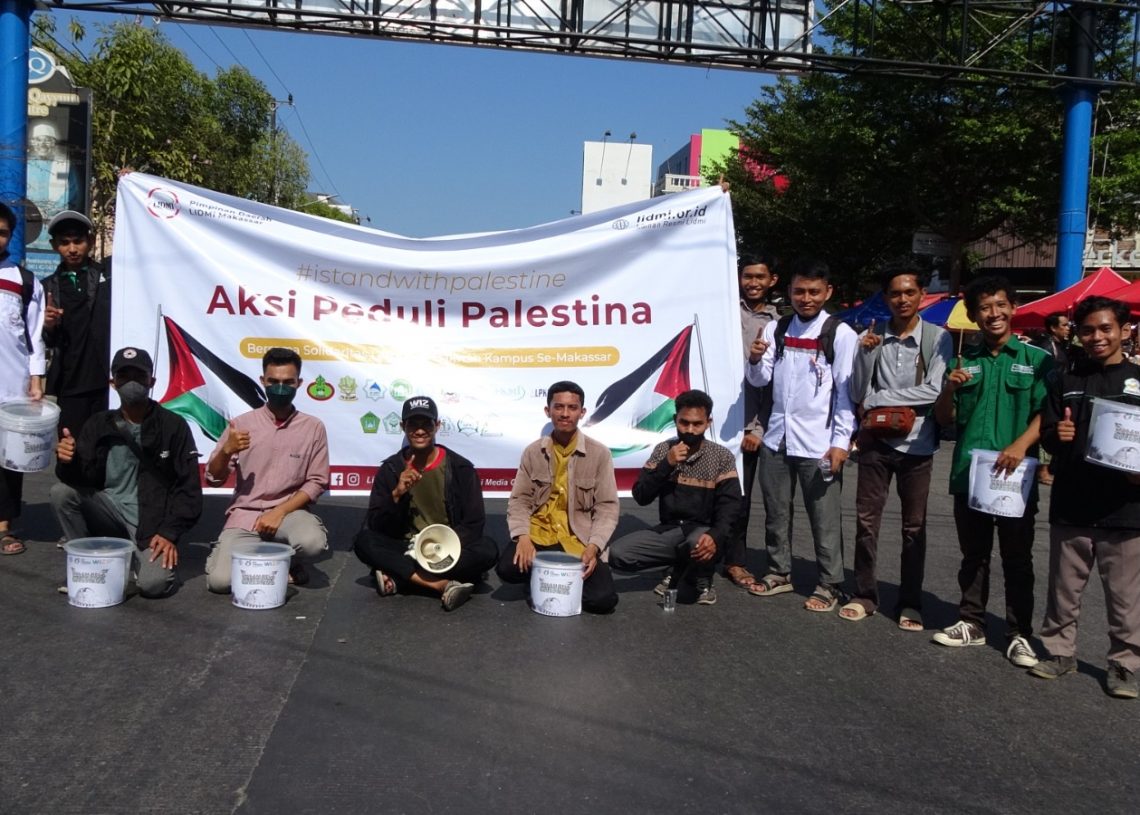 Aliansi Solidaritas Lembaga Dakwah Kampus Se-Kota Makassar Lakukan Aksi Penggalangan Dana untuk Palestina