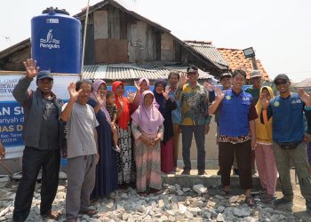 Bertahun-Tahun Pakai Air Sungai Kotor dan Asin, Warga Kampung Singkil Sasak Akhirnya Punya Sumur Air Bersih