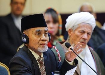 Kiai Gontor KH Hasan Sahal Hadiri Konferensi Internasional Dukung Kemerdekaan Palestina