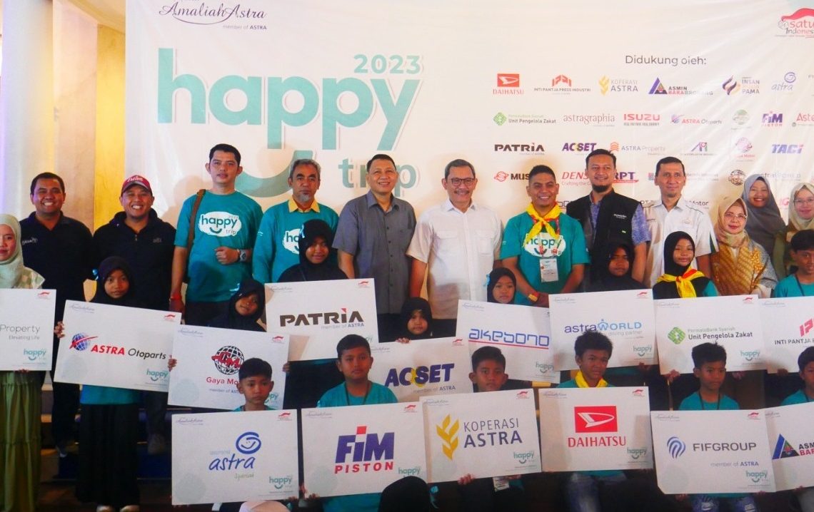 Hadirkan Kebahagiaan di Akhir Tahun, Yayasan Amaliah Astra Ajak 1.040 Pelajar Berwisata