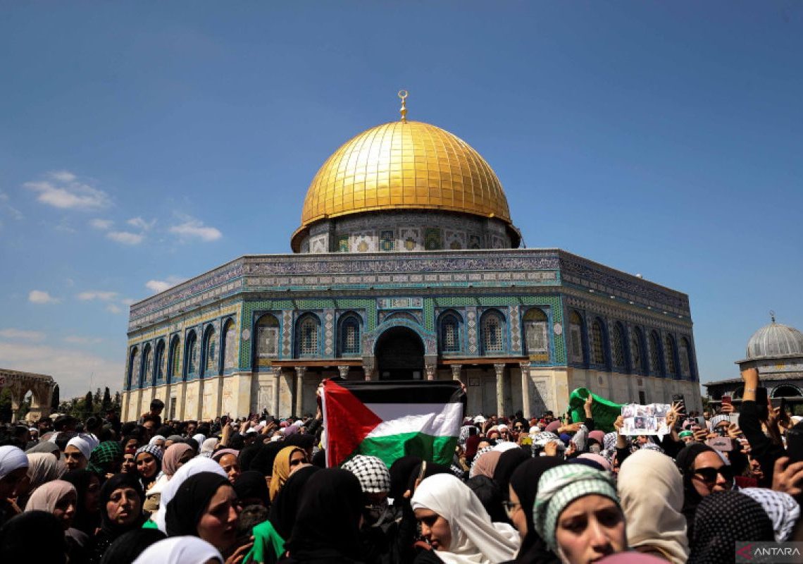 Al-Aqsha adalah Kiblat Para Nabi dan Bumi yang Diberkahi