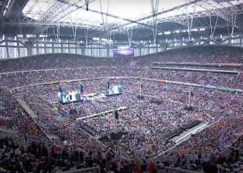 Kampanye Akbar di JIS Dipenuhi Lautan Manusia, Anies: Semoga 14 Februari Kita Sebut Hari Perubahan