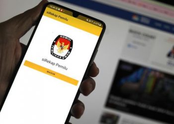 Roy Suryo: Server Sirekap KPU Sudah (Diam-diam) di Pindah ke Indonesia dari Singapura