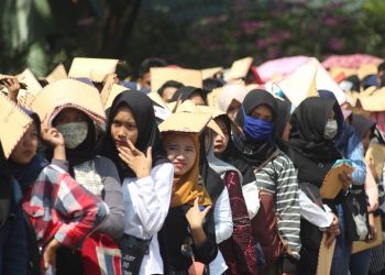 10 Juta Gen-Z Nganggur, Pemerintah Lebih Khawatirkan Resiko Penerimaan Pajak Dibanding Siapkan Lapangan Kerja