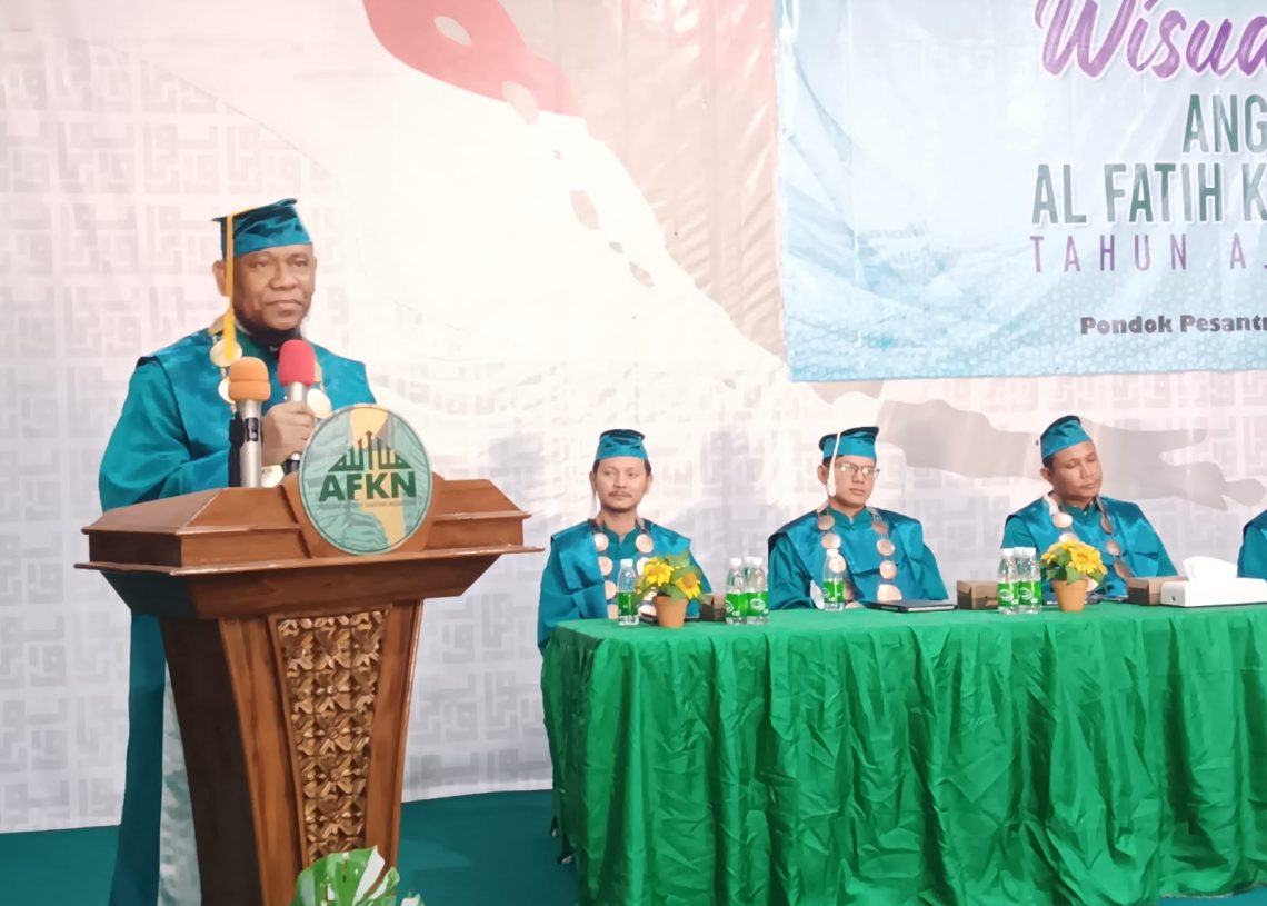 Al Fatih Kaaffah Nusantara (AFKN) Sukses Gelar Wisuda Angkatan XXXIII, Ini Pesan Ustadz Fadlan Garamatan
