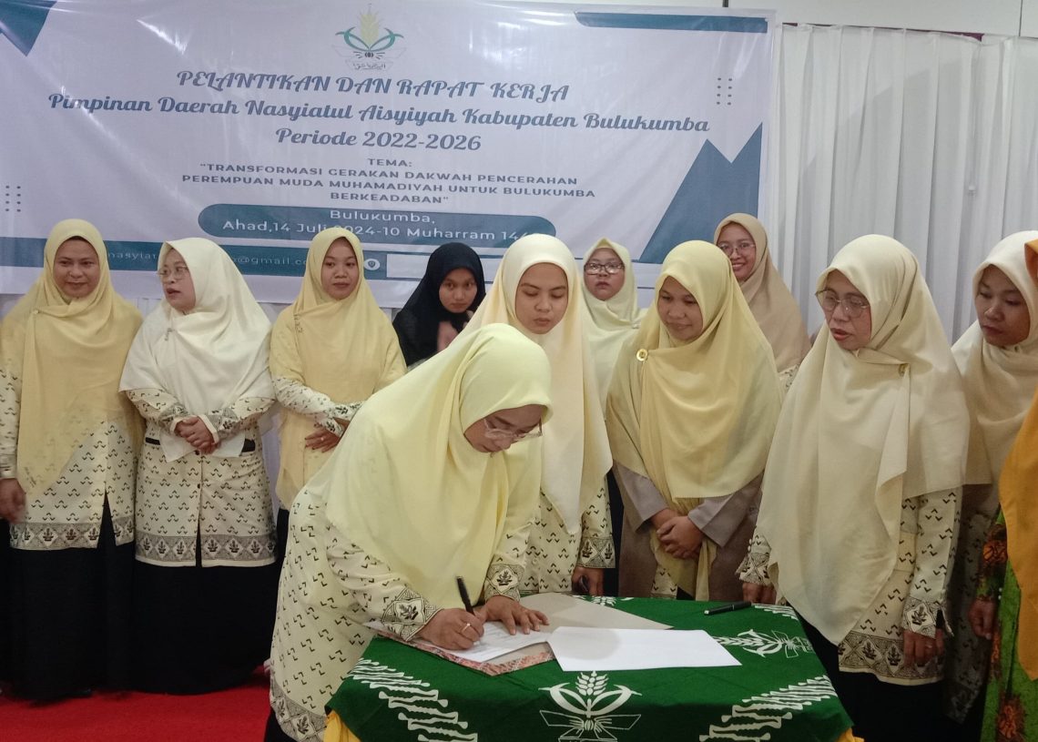 PD Nasyiatul Aisyiyah Bulukumba Lantik Pengurus Baru, Bawa Semangat Transformasi Gerakan Dakwah Pencerahan