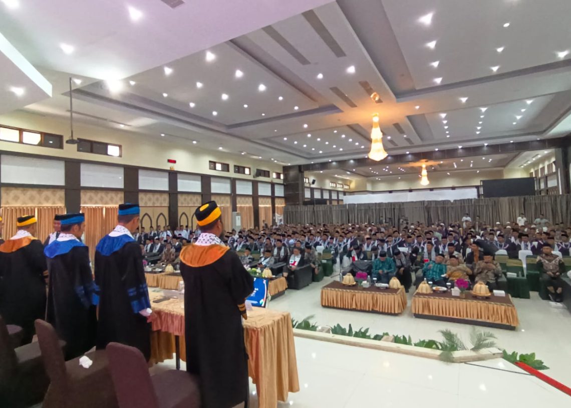 Wisuda VII STIBA Makassar: 323 Wisudawan Siap Berdakwah dan Mengabdi di Masyarakat
