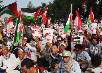Satu Tahun Genosida di Gaza, Ini 7 Tuntutan Peserta Aksi Bela Palestina di Kedubes AS