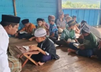 Dai Tangguh BMH Abu Hurairah, Sang Penggagas Masjid di Pinggir Jalan Trans Sulawesi