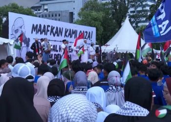 Ribuan Rakyat Indonesia Rayakan Gencatan Senjata di Gaza di Depan Kedubes AS Jakarta