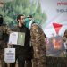 Adegan Mencengangkan Saat Tawanan Penjajah Israel Mencium Kepala Pejuang Al-Qassam