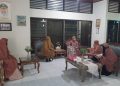 Muslimah Wahdah Bulukumba Jalin Silaturahim dengan Ketua Tim Penggerak PKK, Ini Harapannya