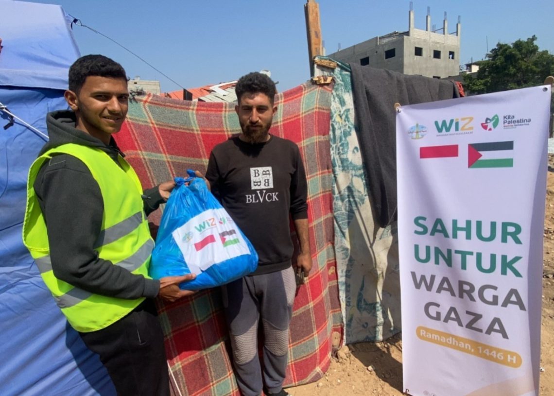 Pekan Terakhir Ramadan, KITA Palestina dan WIZ Distribusikan 750 Paket Iftar ke Jalur Gaza