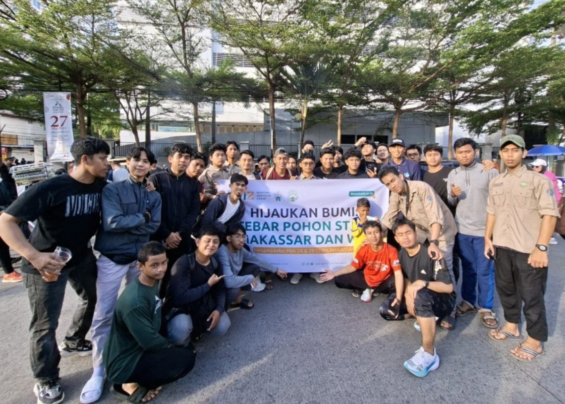 DLH DPP Wahdah Islamiyah Ajak Generasi Muda dan Masyarakat Peduli Lingkungan Lewat Tebar Bibit Gratis