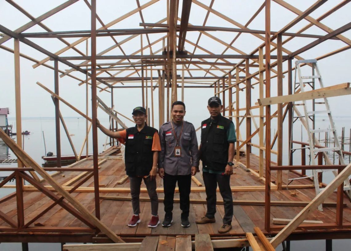 Progres Pembangunan Rumah Pemberdayaan: Laznas BMH Fasilitasi Anak Pesisir Belajar dan Berkembang