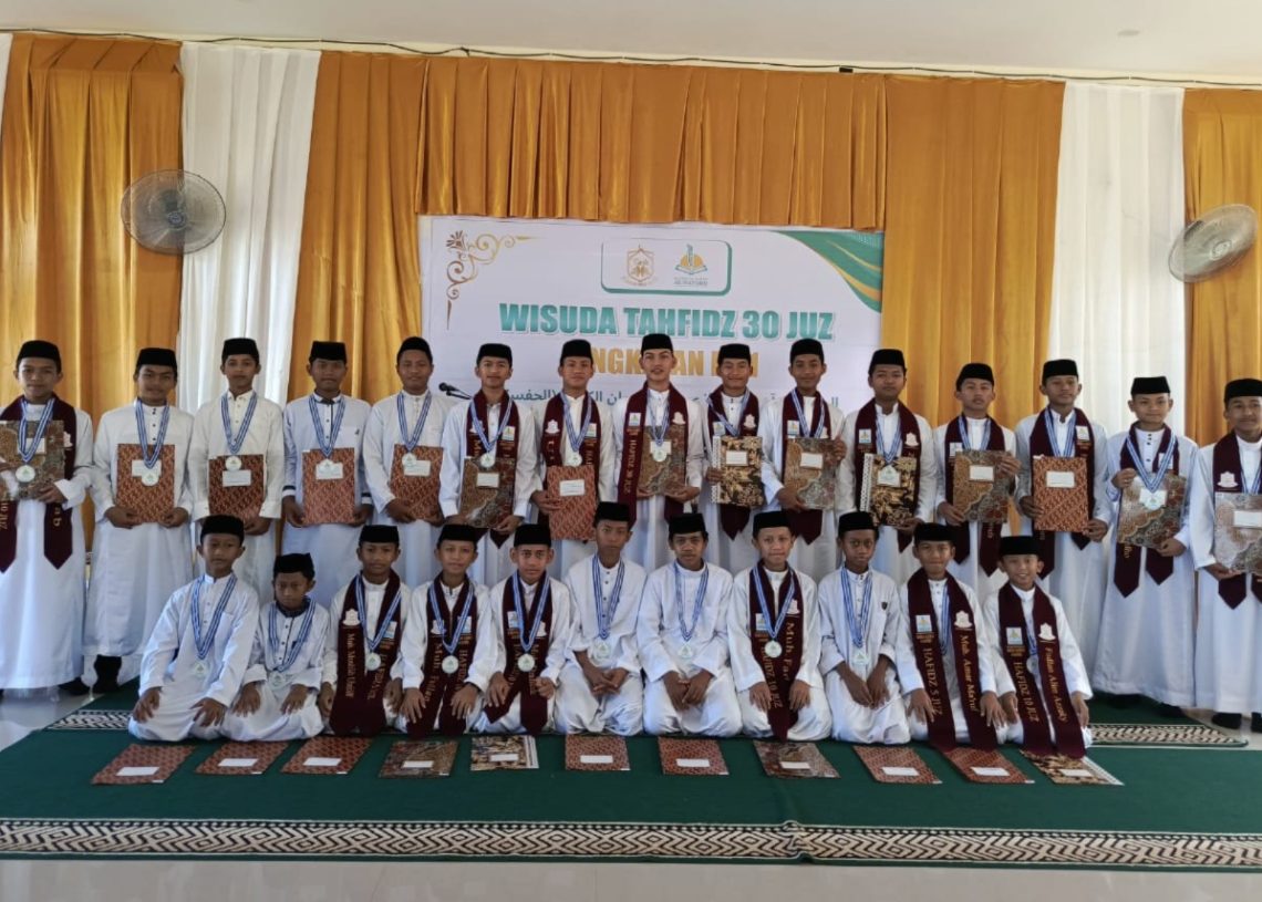 Markas Al-Qur’an Al-Hafisku Sukses Gelar Wisuda Tahfidz 30 Juz Angkatan Pertama