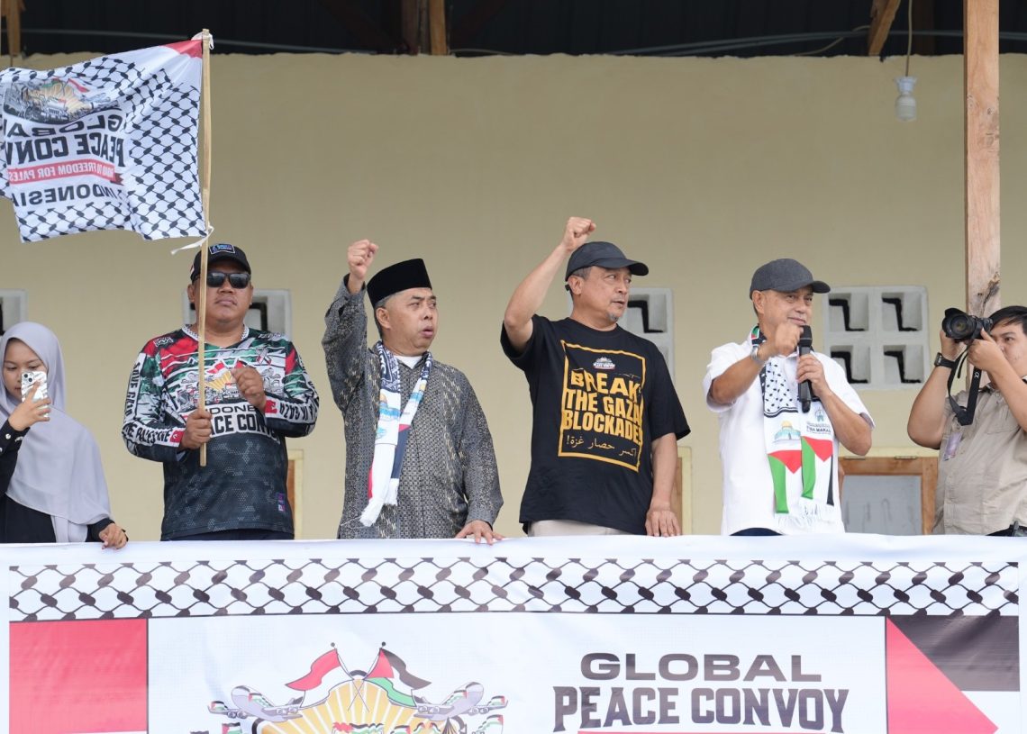 Dilepas Tamsil Linrung, Nelayan Togeo Bone Konvoi Perahu Bela Palestina