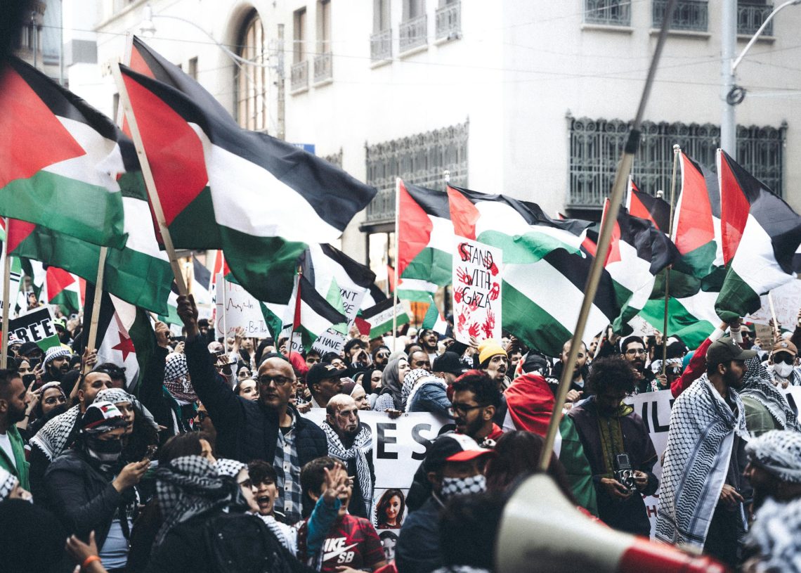 Tak Bisa Tutup Mata dari Gaza
