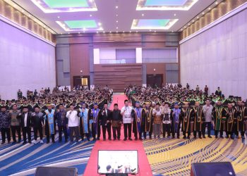 420 Wisudawan IX IAI STIBA Makassar Siap Mengabdi ke Masyarakat di Seluruh Pelosok Negeri