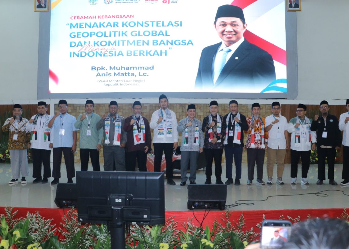 Anis Matta di V Wahdah Islamiyah: Indonesia Harus Siap Hadapi “Gempa Tektonik Geopolitik”