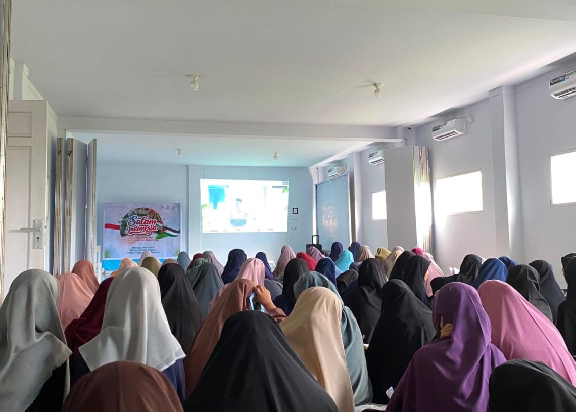 Ribuan Muslimah di Bone Meriahkan Semarak Muktamar V Wahdah Islamiyah, Menguatkan Harmoni Menuju Indonesia Berkah