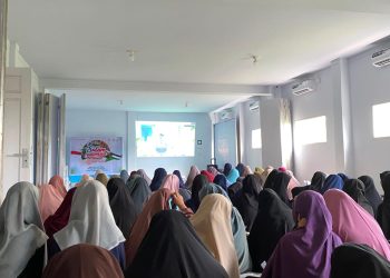 Ribuan Muslimah di Bone Meriahkan Semarak Muktamar V Wahdah Islamiyah, Menguatkan Harmoni Menuju Indonesia Berkah