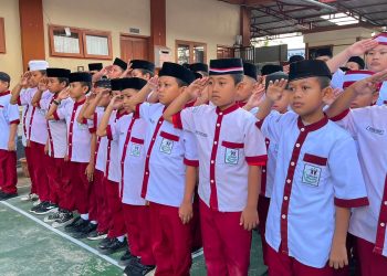 Upacara Kemerdekaan Indonesia di SDIT Rabbani Bone: Menumbuhkan Semangat Perjuangan dan Generasi Qurani
