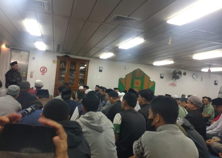 Ribuan Kontingen Muktamar V Wahdah Islamiyah Bertolak ke Jakarta Via Jalur Laut, Dikuti Bayi 8 Bulan Hingga Lansia